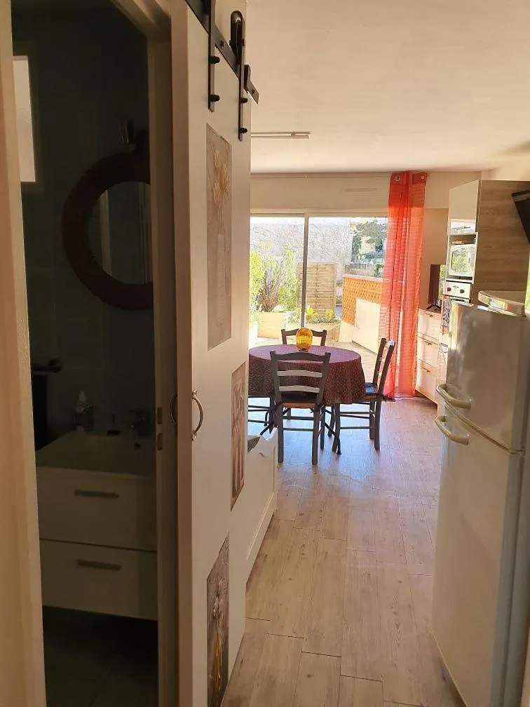 Charmant Studio Fonctionnel Avenue Des Allies Cavalaire-sur-Mer